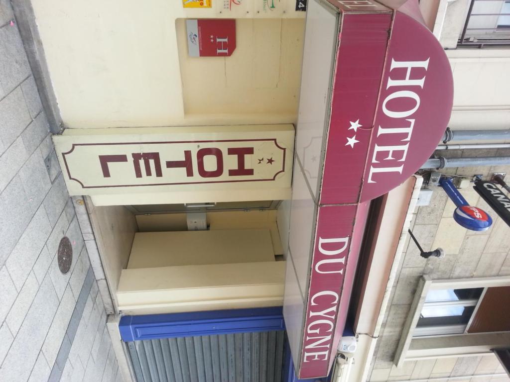 Hotel Du Cygne Beauvais Luaran gambar