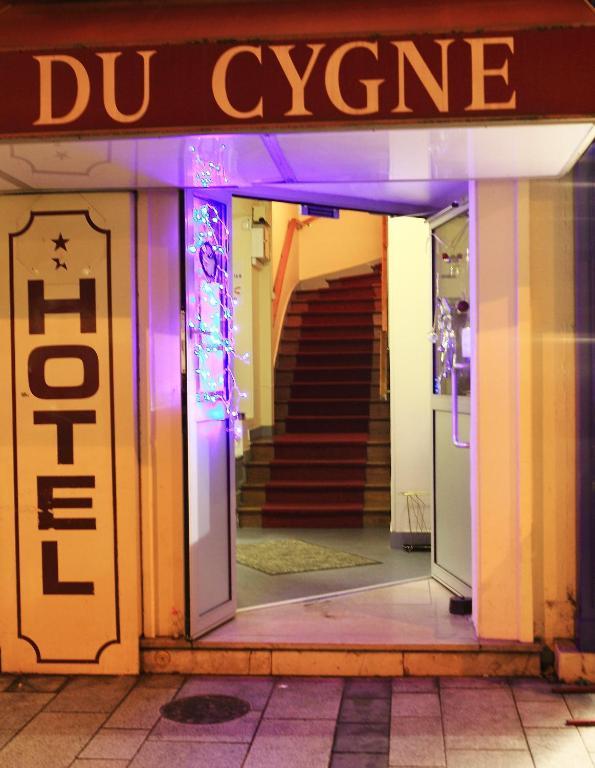 Hotel Du Cygne Beauvais Luaran gambar