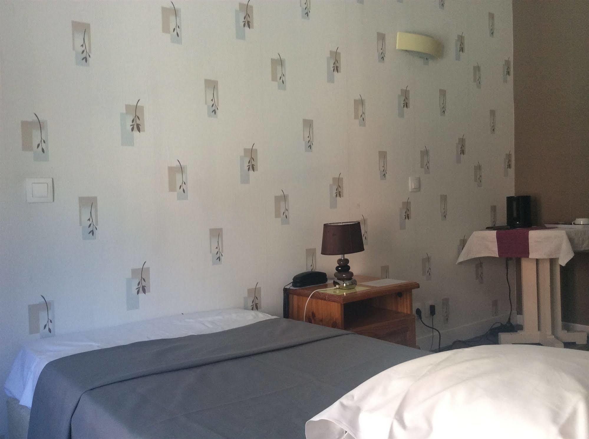 Hotel Du Cygne Beauvais Luaran gambar